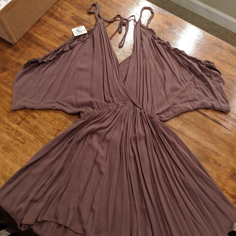 Wishlist Off the shoulder dress